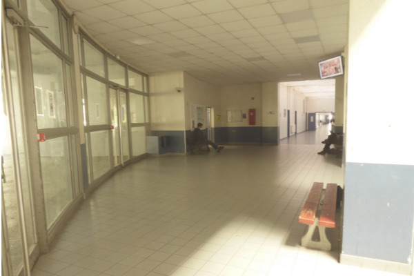 photo avant travaux de l'espace projet du lycée la Martinière-Diderot (hall)